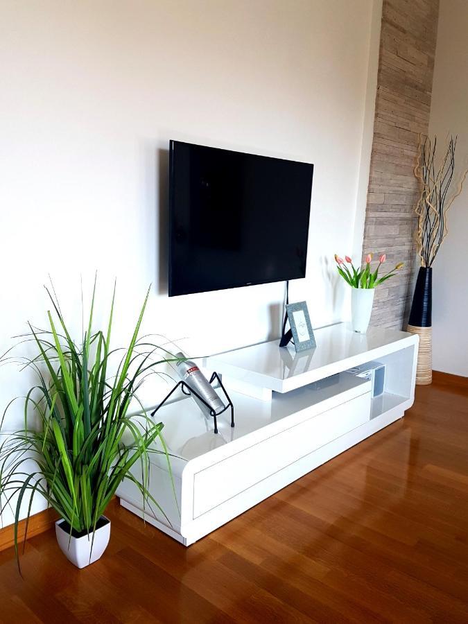 Apartment Rio โปดสตรานา ภายนอก รูปภาพ