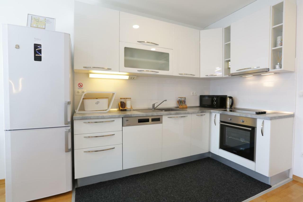 Apartment Rio โปดสตรานา ภายนอก รูปภาพ